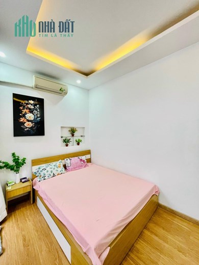 Bán Nhà Phan Huy Ích Gò Vấp 40m2 giá 3 tỷ 8 Mới Đẹp Ở Ngay Emart 2