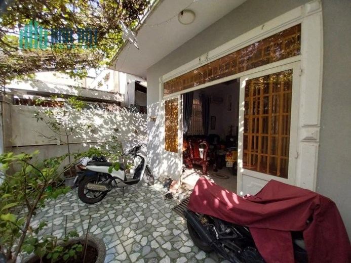 Bán nhà Nguyễn Văn Quá Phường Đông Hưng Thuận Quận 12, 2 tầng, Đường 1.5m, giá giảm còn 7 tỷ
