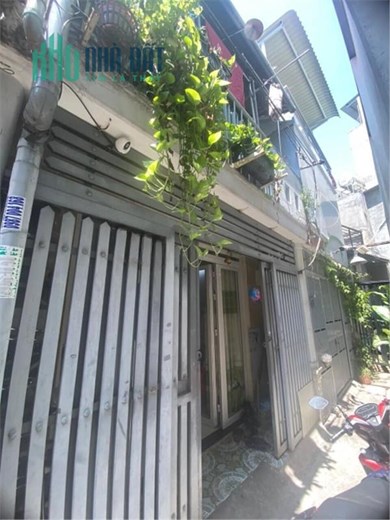 Nhà Lê Văn Thọ, Ngay Chợ Đêm Hạnh Thông Tây Quang Trung,36m2, Ngang 4m, Giá 2.8 Tỷ
