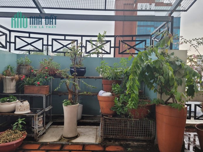 Bán Nhà Mặt Tiền Nguyễn Kiệm Phú Nhuận- 4 Tầng -186m2- Ngang 7m X 23m Nở Hậu Hơn 9m- Chỉ : 36 Tỷ