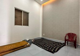 SÁT LÊ VĂN QUỚI - HẺM NHỰA 8M THÔNG - XE HƠI VÔ NHÀ.