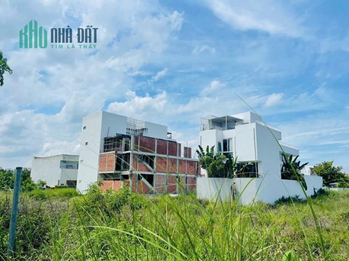 Bán lô 180m2 khu đô thị FPT Đà Nẵng