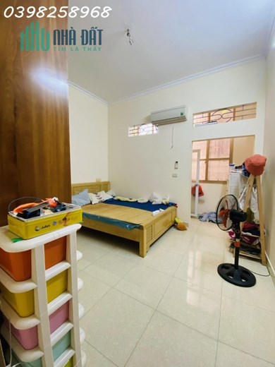 BÁN NHÀ ĐÔNG ĐA, 37m2x 4T, MT4.2m, Ô TÔ ĐỖ CỔNG, LÔ GÓC, KINH DOANH, CHỈ HƠN 3 TỶ