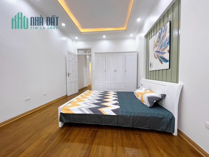 Bán nhà Đại Từ, Linh Đàm, 41m2 x 6 tầng, full nội thất, ngõ rộng, thoáng, giá rẻ, 3.6 tỷ