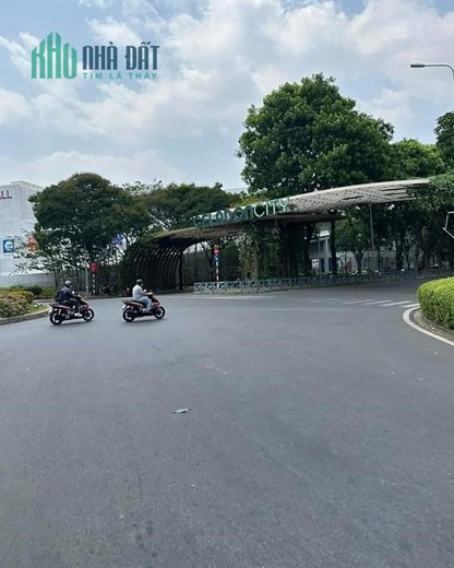 ĐẾN HẠN BANK Bán Rẻ Nhà Thành Thái  Quận 10 , 32m2,3 tầng chỉ 4 tỷ 4