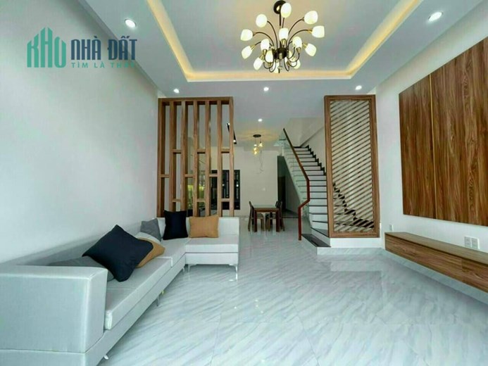 Bán nhà Đẹp Phố Định Công Thượng, Hoàng Mai, 44M2, 4.05 Tỷ