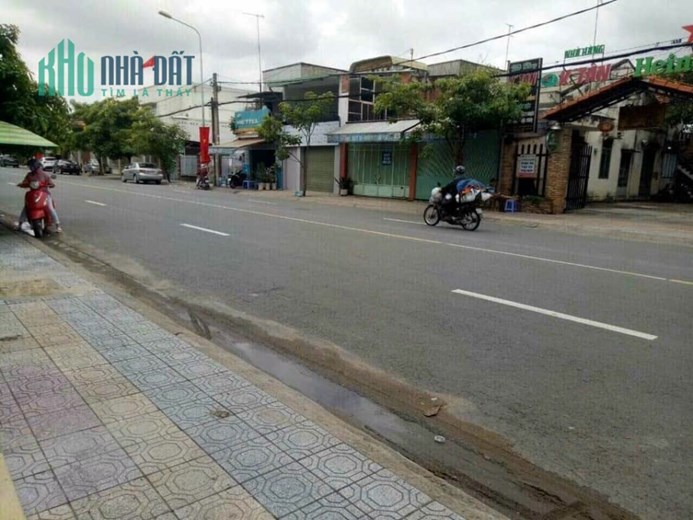 BÁN NHÀ MTKD ĐƯỜNG CMT8 NGAY TTTP BIÊN HÒA 345M2 SHR 29.9 TỶ. LH:0938974428.
