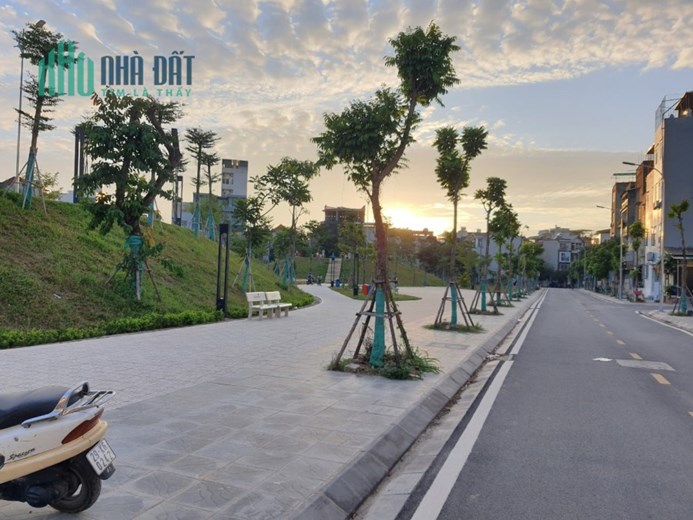 💥Bán nhà đẹp Ngọc Thụy Long Biên Dt 109m2x5T Mt 6.5m Gara Ở Kd Vp Đ.tư Nhỉnh 14 tỷ