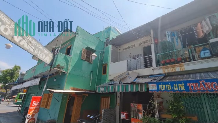 Bán nhà mặt tiền 3 tầng, 3.8x11m, đường Lò Siêu ,P 116, Quận 11 5 tỷ 300 triệu