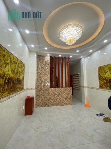 Nhà bán mặt tiền Hậu Giang xây 4 lầu giá 19 tỷ 800 triệu chốt cứng ngắt