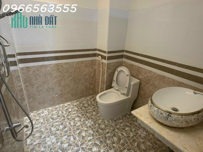 Bán nhà Bế Văn Cấm - Tân Kiểng - Quận 7- 2 lầu , 45m2 - nhà mới - giá nhỉnh 3 tỷ tl