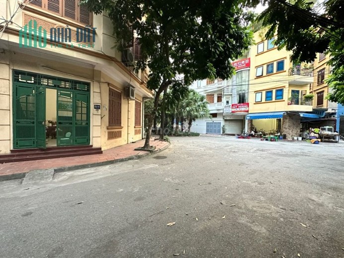 Nhà 4 tầng lô góc KĐT Đền Lừ, cho thuê làm văn phòng dài hạn