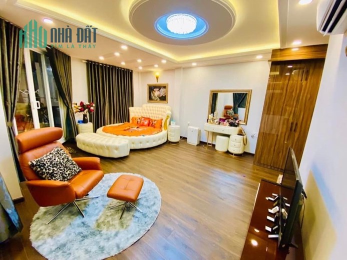 Bán nhà phường Xuân La ,Tây hồ-vỉa hè oto tránh –kinh doanh–92m X 5 TẦNG 18.3 TỶ