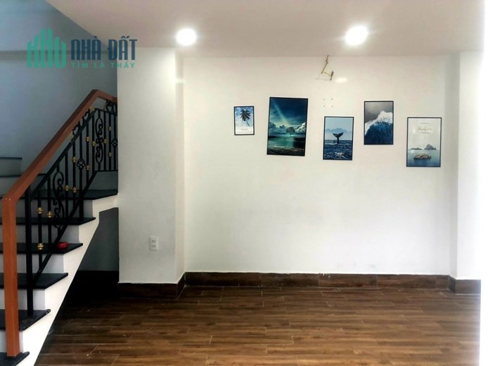 Bán nhà Bùi Quang Là căn góc,Gò Vấp, hẻm ô tô, 65m2, 5 tỷ hơn.