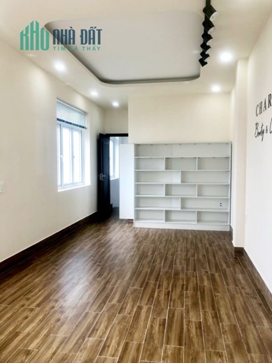 Bán nhà Bùi Quang Là căn góc,Gò Vấp, hẻm ô tô, 65m2, 5 tỷ hơn.