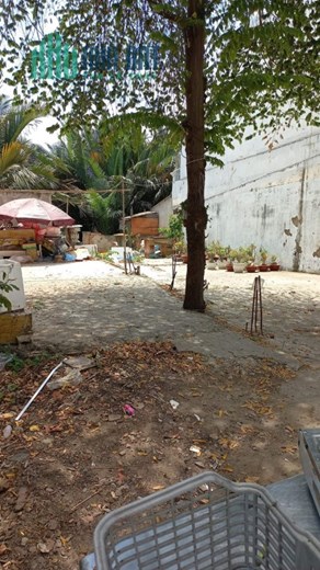 OTO 7 CHỖ ĐẾN 142m2 ĐẤT THỔ, ĐƯỜNG LVB Q7, 8.4X18.8m, ĐÚNG 4TỶ