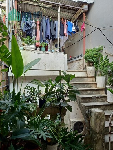 NHÀ VỊ TRÍ ĐẸP - GIÁ TỐT - Cần Bán Nhanh Nhà Vị Trí Đắc Địa Tại Quận Đống Đa - Hà Nội