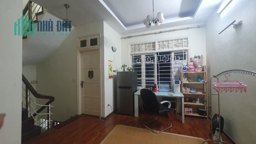 Bán nhà phân lô Trung Kính Cầu Giấy 60m2 giá 14 tỷ 5 , mua bán nhà riêng Cầu Giấy giá rẻ