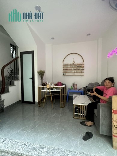 Nhà nhỏ phố VIP Ba Đình, ngõ thông, kinh doanh đỉnh, giá 2,59 tỷ
