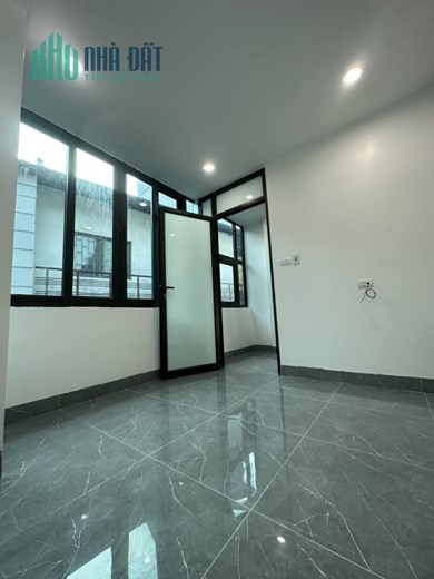 Nhà nhỏ phố VIP Ba Đình, ngõ thông, kinh doanh đỉnh, giá 2,59 tỷ