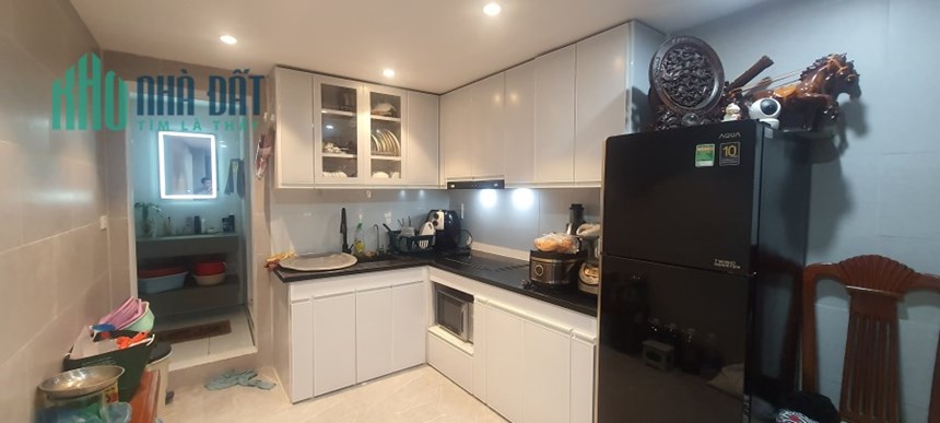 Chính chủ cần bán nhanh lô đất tại khu Võng Thị Hồ Tây