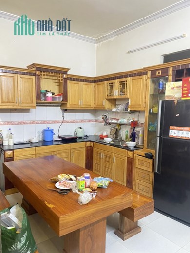 Nhà 2 tầng 63/1A  Trương Công Định  - Tp BMT. Dt: 5x20 Tc 100% giá giảm còn 2.6 tỷ