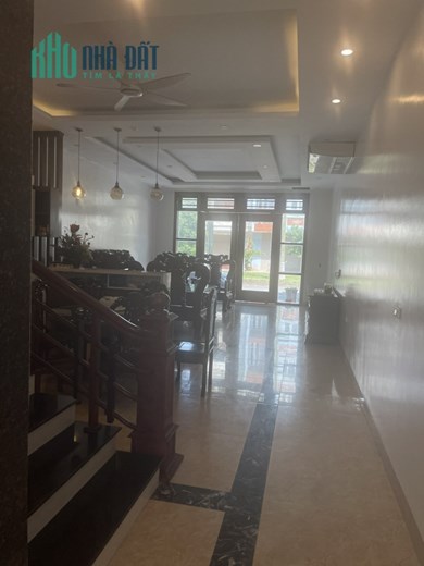 Cho thuê nhà 5 tầng tại KĐT Hà Tiên, Liên Bảo, Vĩnh Yên.