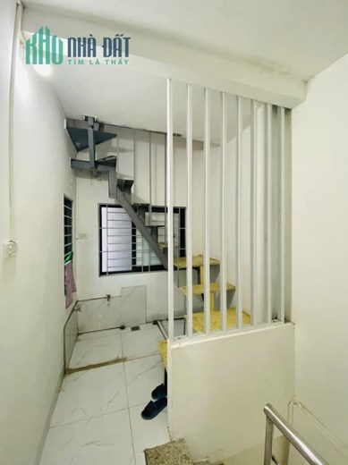 Hào Nam, sát phố, 6 tầng, ở & kết hợp kinh doanh rất tốt, chỉ 2.62 tỷ
