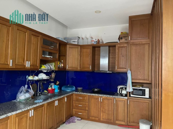 BIỆT THỰ LÔ GÓC 2 MẶT HẺM THẠNH XUÂN QUẬN 12 - NGANG GẦN 7M, 4 TẦNG, NỘI THẤT GỖ CAO CẤP.