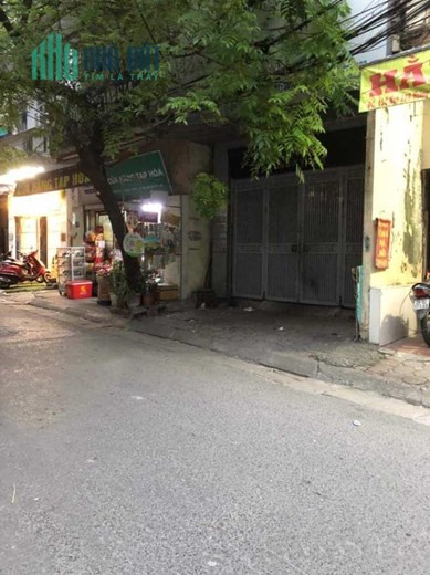 Bán Nhà Phố Hoàng Hoa Thám 72m2 x 4 tầng, 4 phòng ngủ đầy đủ công năng, ngõ to như Phố kinh doanh