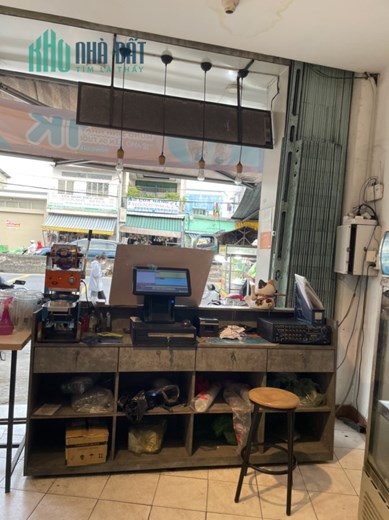 Sang quán trà sữa thương hiệu trên đường Quốc Lộ 1A, huyện Bình Chánh, xã Bình Chánh, Tel :