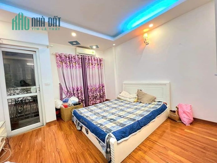 Bán nhà Nam Dư, Hoàng Mai, gần phố, gần ô tô, ngõ thoáng, sạch sẽ 2 tỷ 980