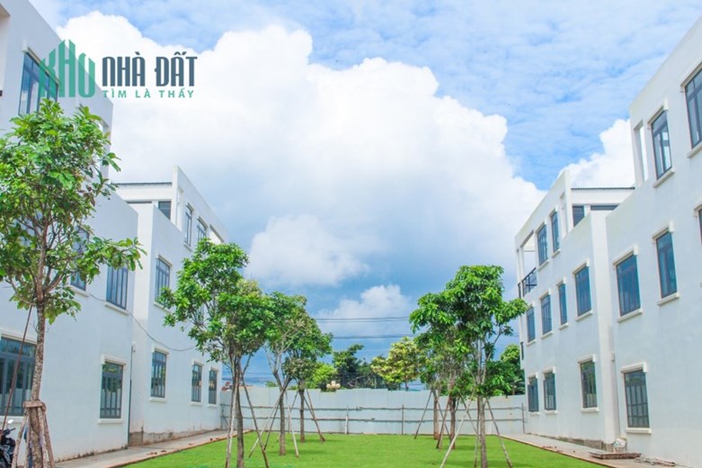 CẦN BÁN CĂN  NHÀ PHỐ THƯƠNG MẠI MẶT TIỀN LÊ A, VIEW CÔNG VIÊN SIÊU ĐẸP SỔ SẴN DỰ ÁN BẢO VINH