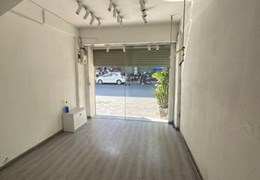 Cho thuê nhà mặt tiền nguyên căn hoặc thuê tằng trệt  N ĐÌNH CHIỂU