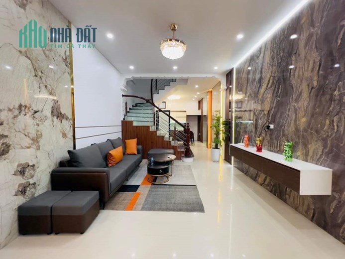 BÁN NHÀ HOÀNG MAI - HÀNG XÓM ĐỀN LỪ - Ô TÔ TẢI CHẠY QUA NHÀ - LÔ GÓC - NHÀ ĐẸP - Ở NGAY - 56M x 4T