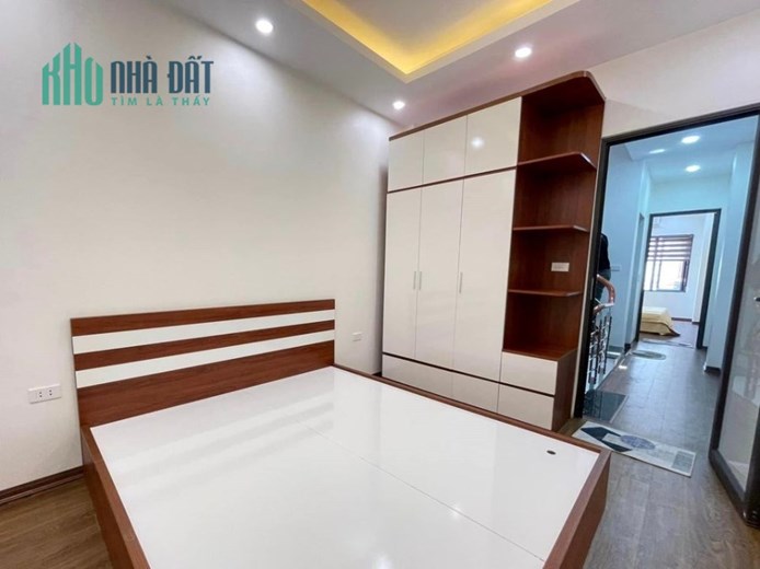 Bán nhà phố Kin Ngưu , 36m x 4, xem nhà nhớ mang theo tiền cọc, 0945676597