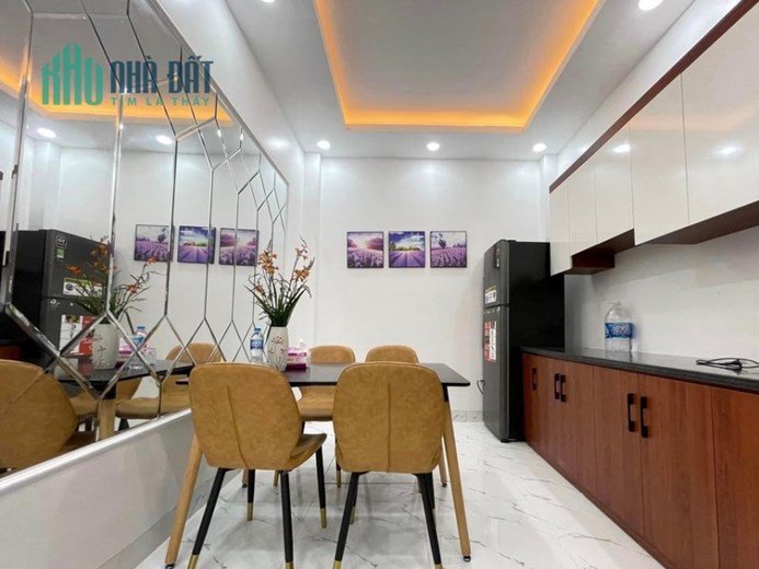 Bán nhà phố Kin Ngưu , 36m x 4, xem nhà nhớ mang theo tiền cọc, 0945676597