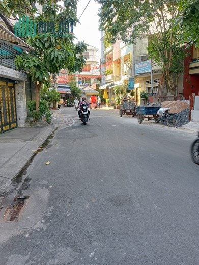 NHÀ 5 TẦNG - HẺM 7M - XE TẢI ĐẬU CỬA - CẠNH CHỢ PHẠM VĂN HAI - DT 59M2