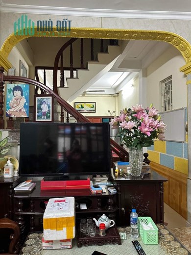 CC NHỜ BÁN NHÀ NGUYỄN AN NINH DT khủng 62m 4T  Ô tô qua nhà. SĐCC chỉ 5 TỶ 15.