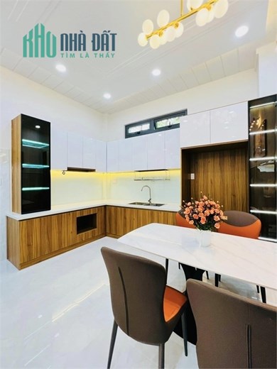 Giảm 400tr, còn 6.2 tỷ, 3 tầng Full nội thất – HXH Nguyễn Tư Giản, Gò Vấp