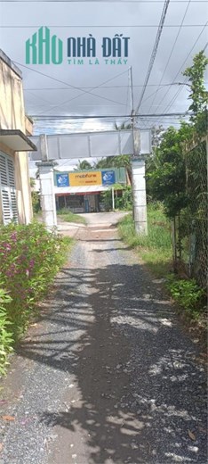 CẦN BÁN NHANH LÔ ĐẤT Mặt Tiền Vị Trí Đẹp Tại Mang Thít, Vĩnh Long