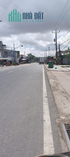CẦN BÁN NHANH LÔ ĐẤT Mặt Tiền Vị Trí Đẹp Tại Mang Thít, Vĩnh Long