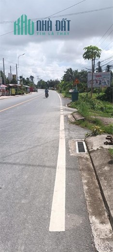 CẦN BÁN NHANH LÔ ĐẤT Mặt Tiền Vị Trí Đẹp Tại Mang Thít, Vĩnh Long