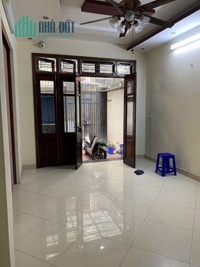 Cho thuê nhà riêng ngõ Yên Hoà Cầu Giấy 56m2 hợp cho thuê văn phòng, bán hàng