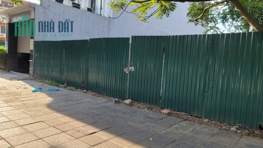 Bán đất phân lô mặt phố Việt Hưng, Long Biên, 331m, rộng 11.7m, kinh doanh, 64 tỷ 9