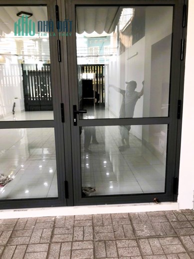 Cho thuê mặt bằng 110m2 mặt tiền đường 9 Linh Tây