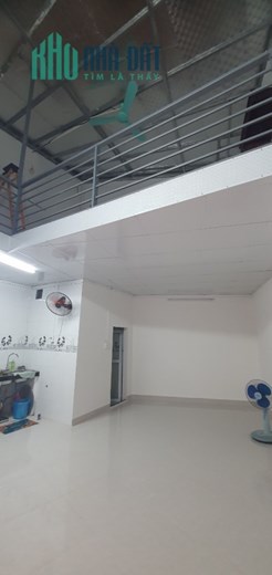 Cho thuê nhà mặt Ngõ Phú Viên, Ô tô tránh trước cửa, 2 tầng, nhà mới. 6 tr.