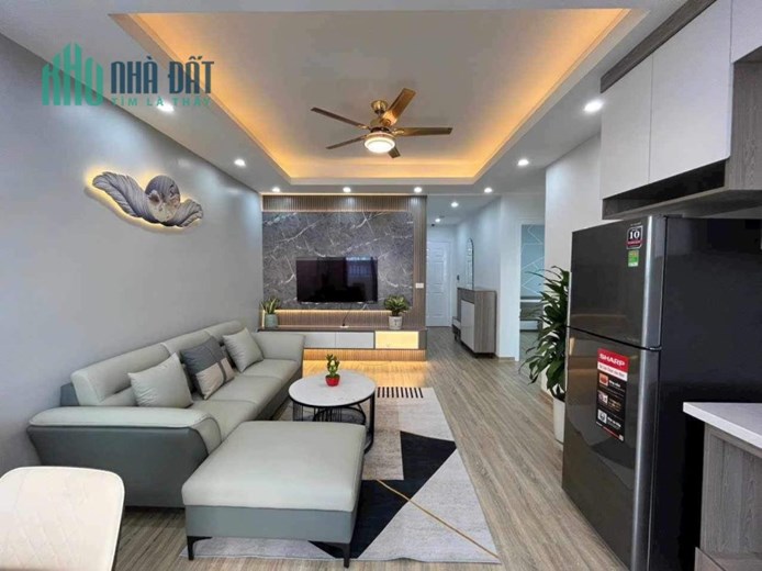 Bán căn cc 76 mét 3 phòng ngủ full nội thất mới ở luôn giá 2tyxx Linh đàm