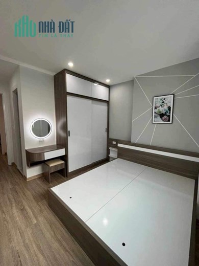 Bán căn cc 76 mét 3 phòng ngủ full nội thất mới ở luôn giá 2tyxx Linh đàm