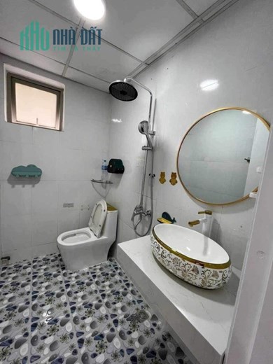 Bán căn cc 76 mét 3 phòng ngủ full nội thất mới ở luôn giá 2tyxx Linh đàm